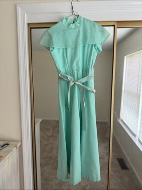 Mint Green Maxi Dress with Tie Neck and Cap Sleeves